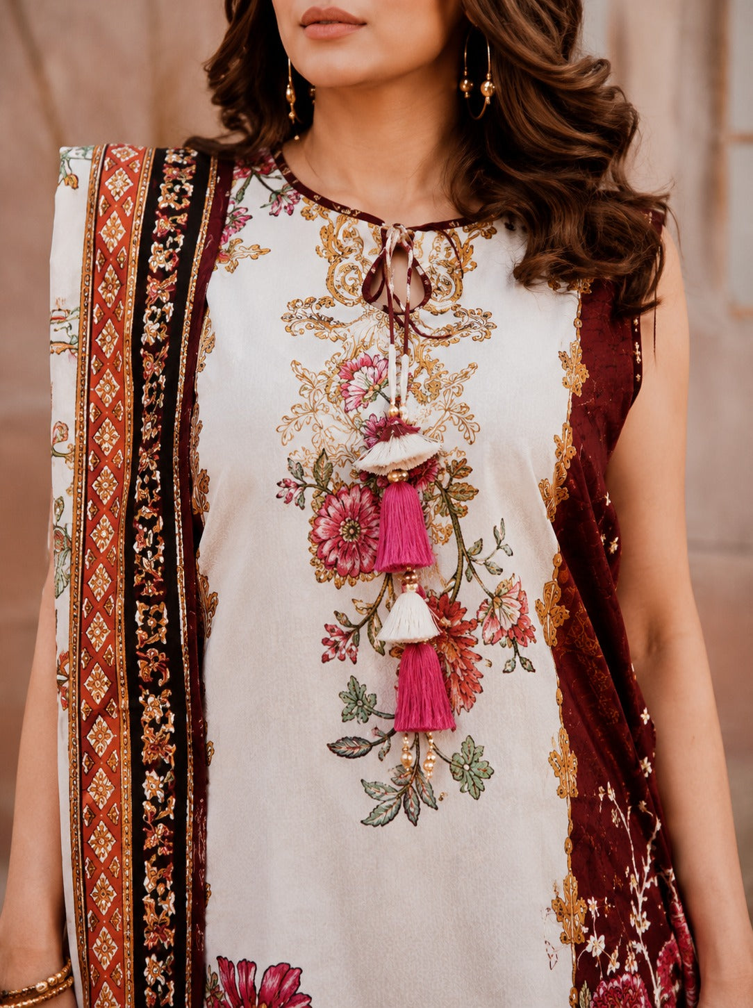 Royal Blossom Printed Lawn Suit – 3 Piece Unstitched